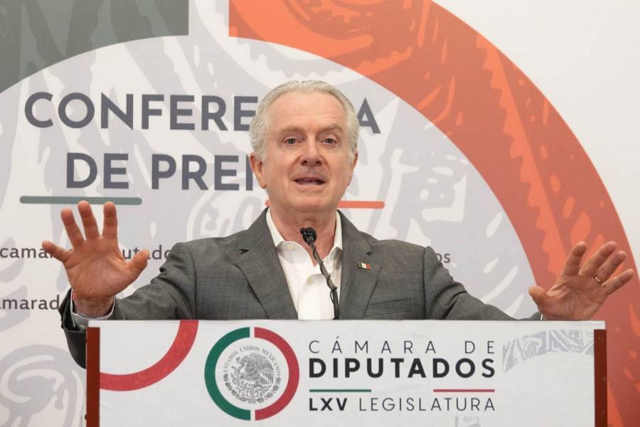 Creel acata medidas del INE y elimina publicaciones sobre su aspiración presidencial