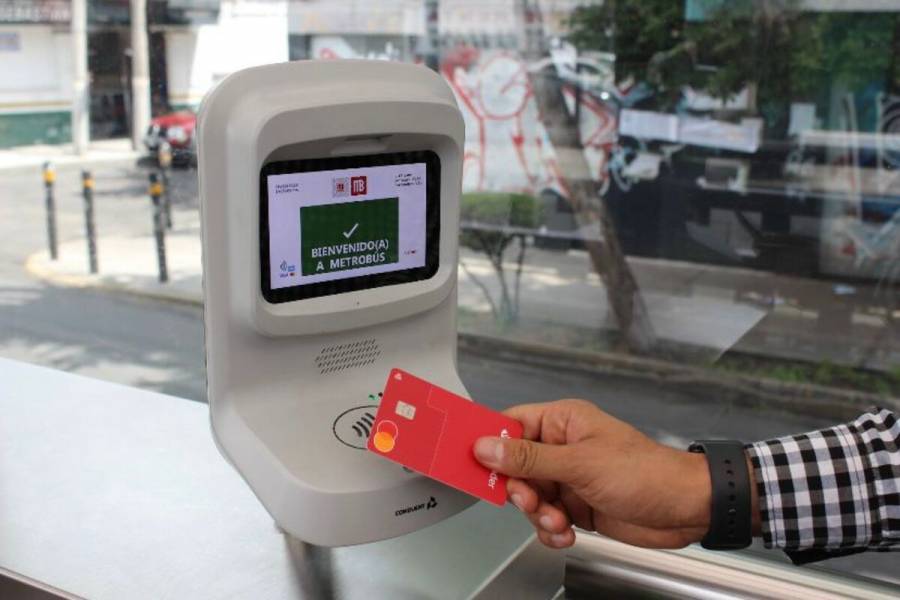 Metrobús pone en marcha nuevo sistema de pago y acceso en Línea 6