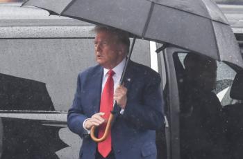Trump se declara no culpable de conspirar para alterar resultado electoral en 2020