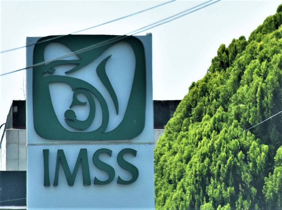 Amenazan embargos y créditos altos en el IMSS a empresas de más de 300 empleados