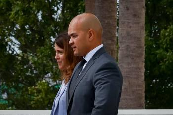 Asistente de Trump se declara no culpable de nuevos cargos en caso de documentos