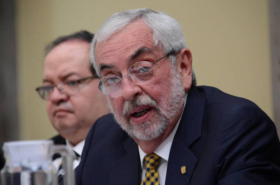 Enrique Graue pide rechazar intereses ajenos a la UNAM