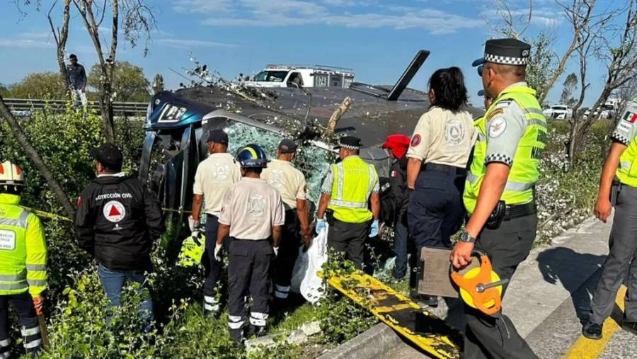 Al menos 7 muertos y 20 heridos en un accidente de autobús en la Autopista México-Querétaro