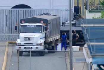 Presos de Ecuador protestan por traslado de capo que amenaz&oacute; a Fernando Villavicencio
