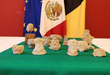 Restituyen desde B&eacute;lgica 20 piezas arqueol&oacute;gicas prehisp&aacute;nicas