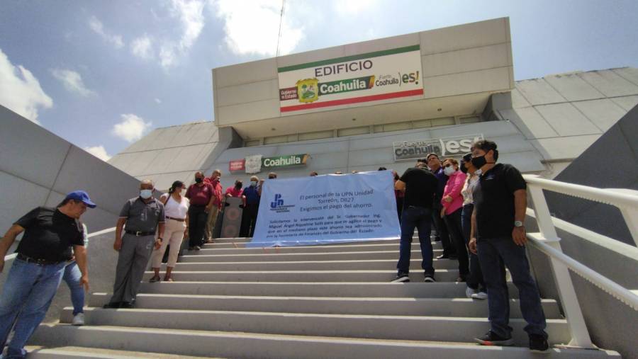 Trabajadores del gobierno de la Ciudad de México protestan por faltante en fondo de ahorro