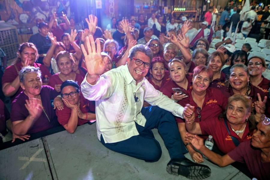 Ricardo Monreal llama a respuesta institucional en Morena por denuncias de Ebrard