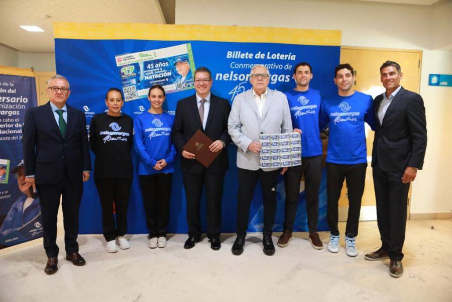 Lotería Nacional difunde labor deportiva de Nelson Vargas en billete conmemorativo