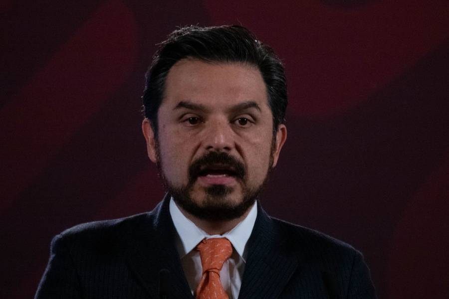 AMLO confirma que Zoé Robledo no buscará la gubernatura de Chiapas; se queda en el IMSS