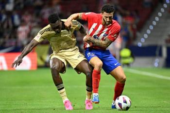 El Atl&eacute;tico ficha al delantero Samu Omorodion hasta 2028