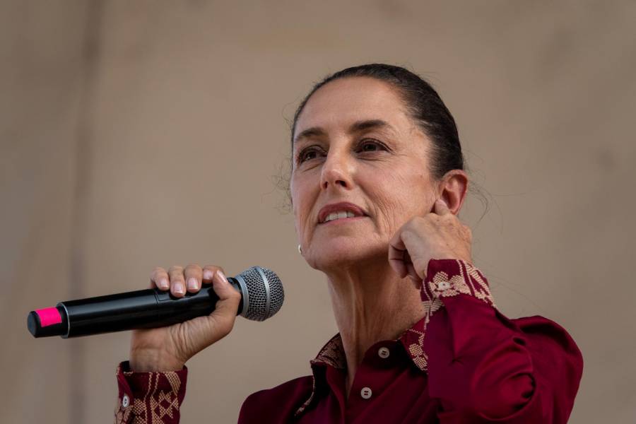 Tras resoluci&oacute;n del INE, Sheinbaum pide a simpatizantes eliminar pinta de bardas a su favor