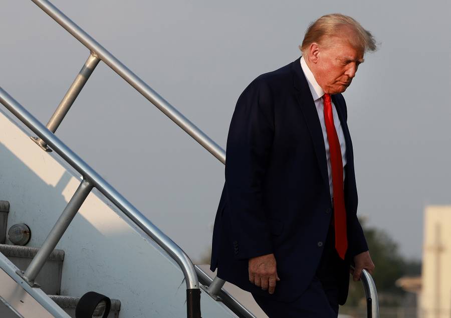 Arrestan a Donald Trump por asociaci&oacute;n il&iacute;cita y conspiraci&oacute;n electoral
