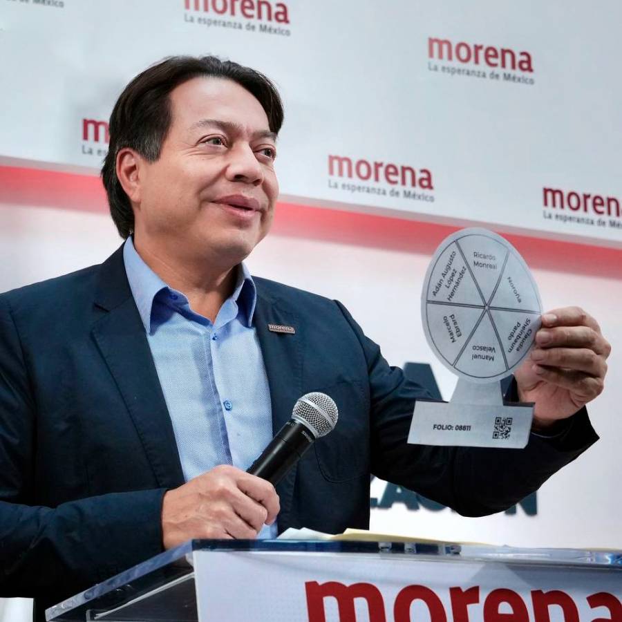 Morena presenta su boleta para la encuesta que definir&aacute; al candidato de la 4T