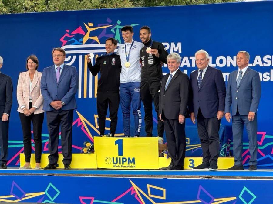 Emiliano Hernández gana plata y pase a París 2024, en Mundial de Pentatlón Moderno