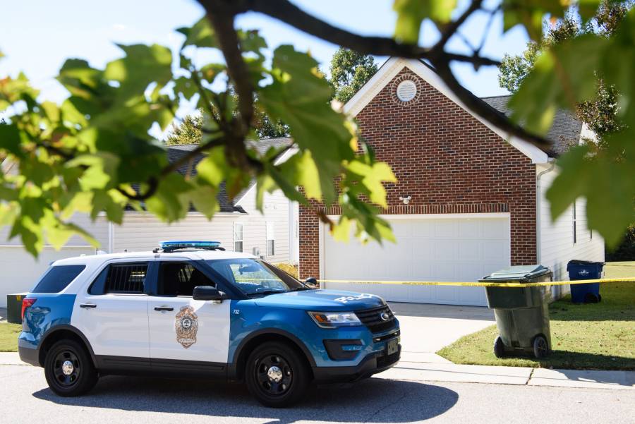 Tiroteo y detención en la Universidad de Carolina del Norte en Chapel Hill