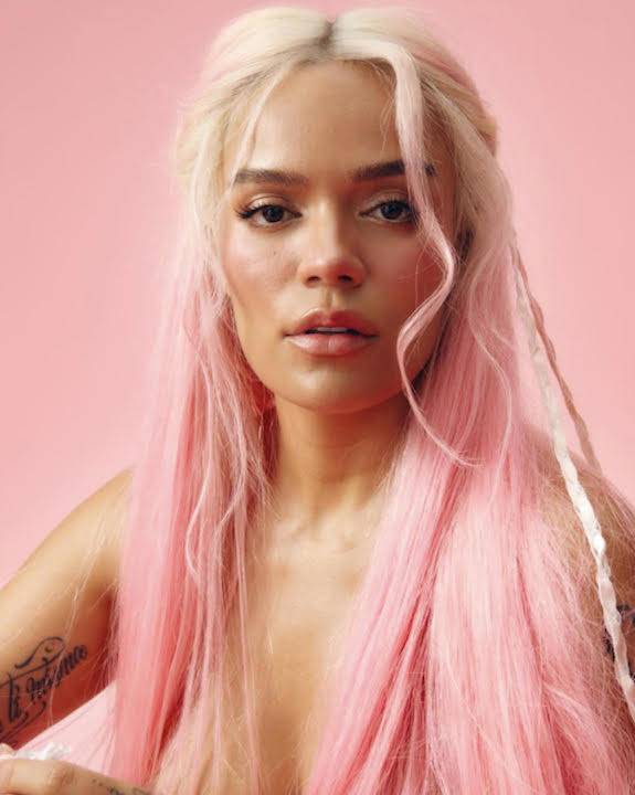 Karol G enfrenta demanda millonaria por supuesto plagio