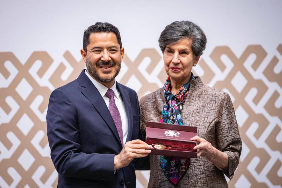 Martí Batres conmemora 50 años del Golpe de Estado en Chile