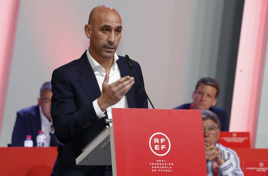 Gobierno español pide al Tribunal del Deporte que suspenda a Luis Rubiales