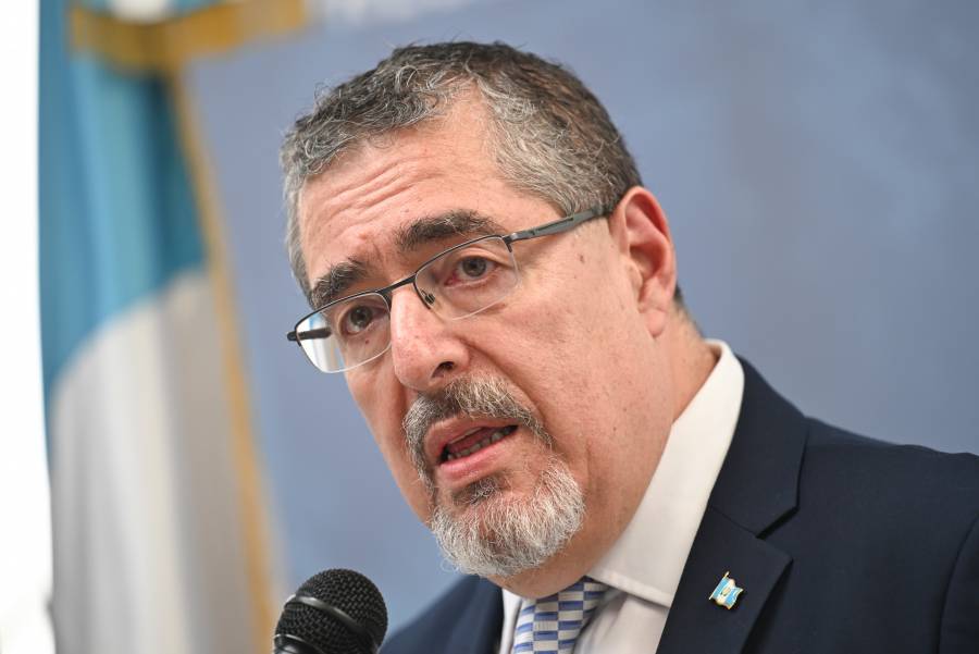 Presidente electo denuncia “golpe de Estado