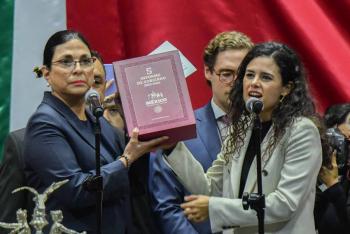 Luisa María Alcalde entrega Quinto Informe de Gobierno de AMLO en el Congreso de la Unión