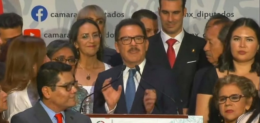 Llama Eduardo Ramírez a la unidad en Morena, 