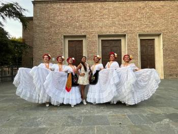 Compa&ntilde;&iacute;a de danza del INJUVE participa en Festival Juvenil de Italia