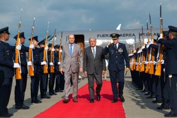 Presidentes de Colombia y M&eacute;xico lideran cierre de cumbre sobre drogas en Cali