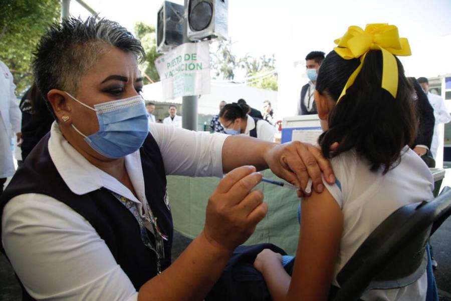 Sedesa inicia campaña de vacunación contra VPH en la CDMX