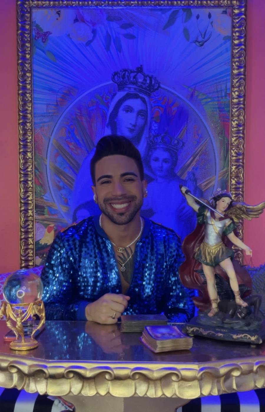 Vidente Alejandro Magno cree que “A Haunting In Venice” abrir&aacute; el debate sobre el espiritualismo