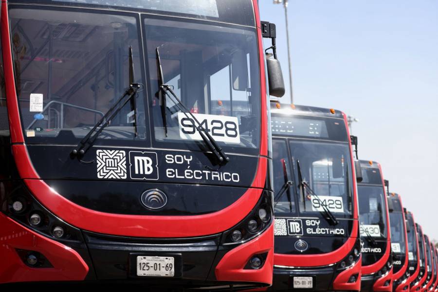 Metrobús publica horarios y rutas de servicio para las fiestas patrias