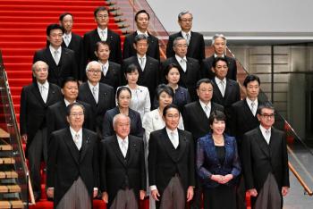 Jap&oacute;n remodela su gobierno y apuesta por m&aacute;s mujeres