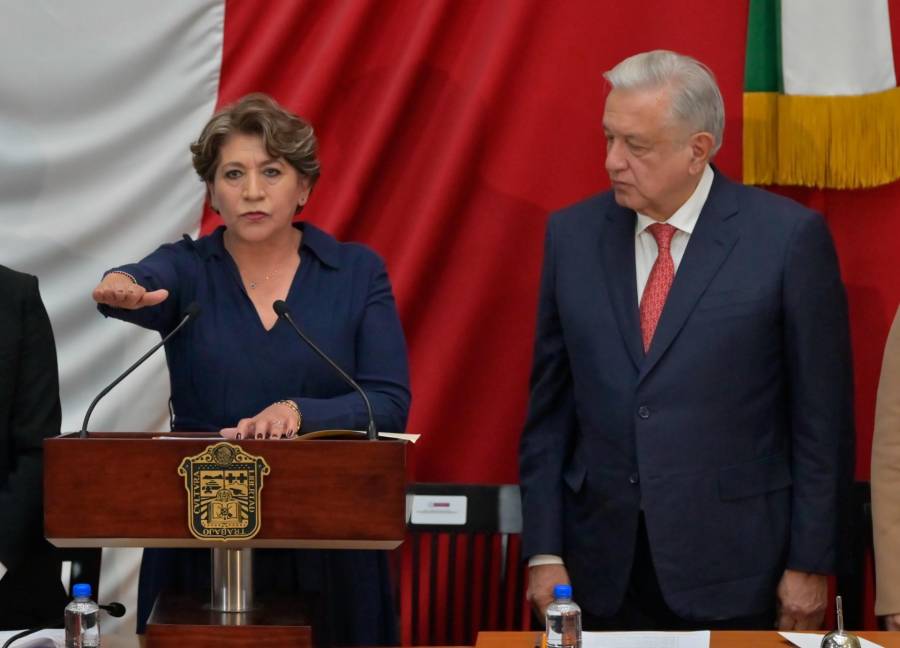 Se debe gobernar por encima de diferencias, dice AMLO tras toma de protesta de Delfina