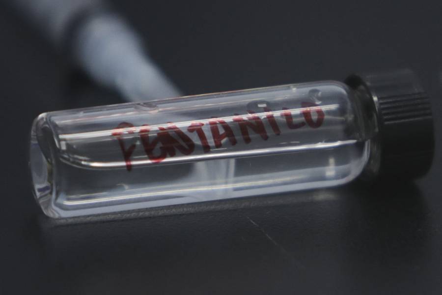 Detienen a individuo con 16,600 pastillas de fentanilo en Monterrey