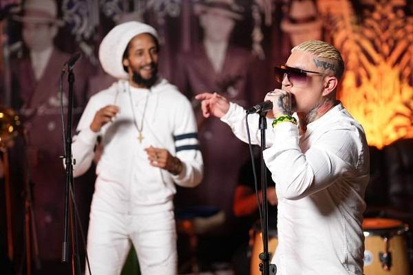 Osmani García y Julian Marley lanzan a ritmo de salsa 