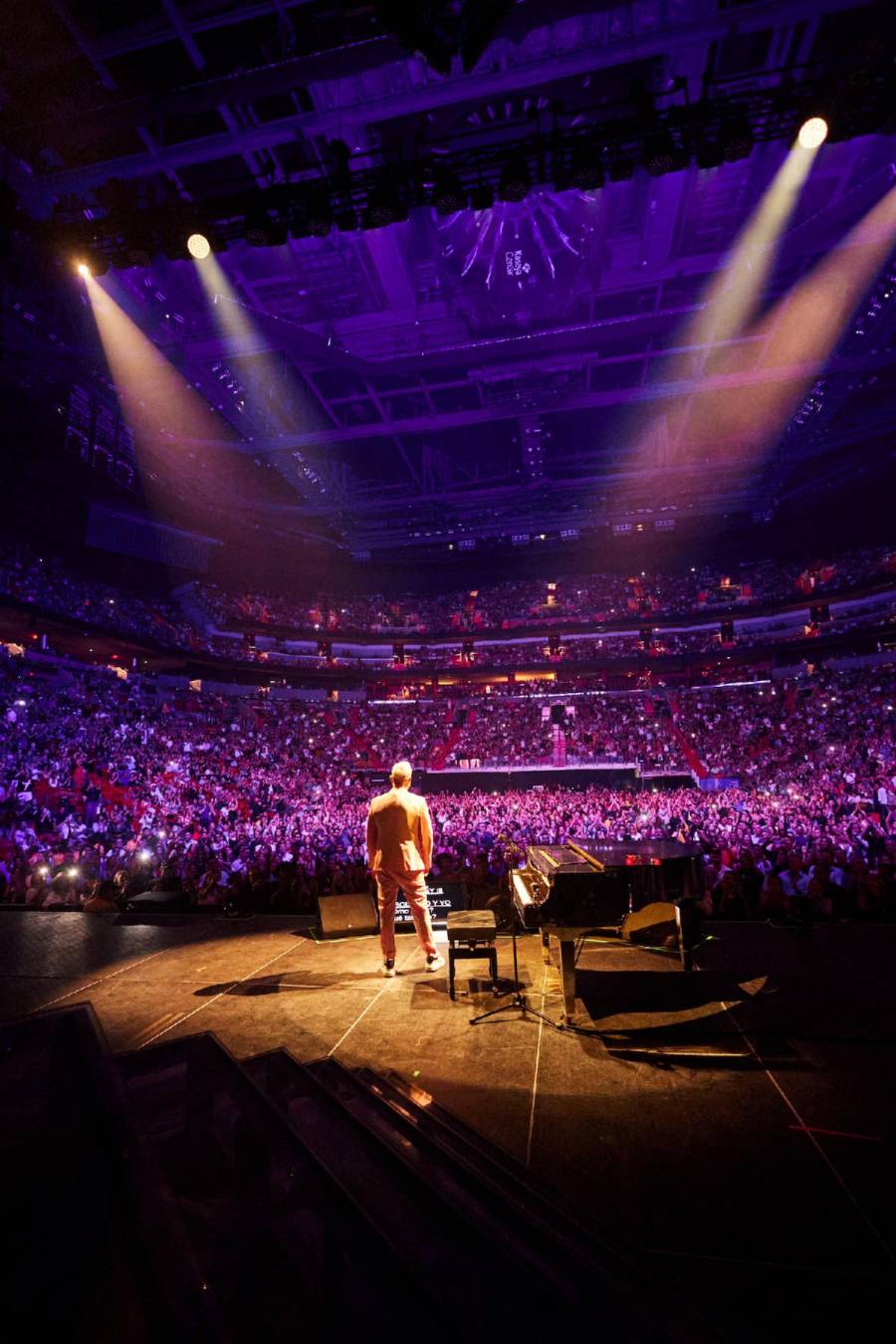 Alejandro Sanz tuvo un emotivo inicio de gira por EE.UU rodeado de amigos