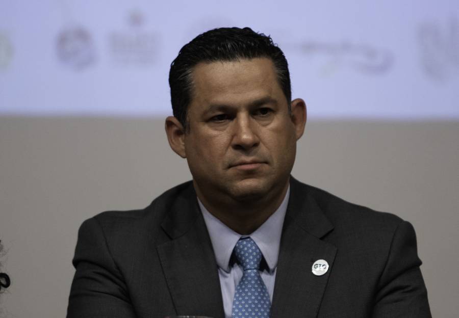 Diego Sinhue refuerza su compromiso en segundo informe de gobierno