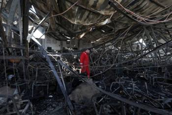 Al menos 100 muertos por un incendio en una boda en Irak