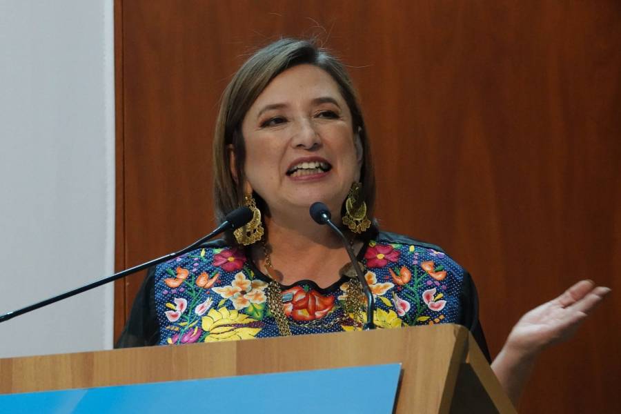 Xóchitl Gálvez se reúne con la comunidad mexicana en Los Ángeles