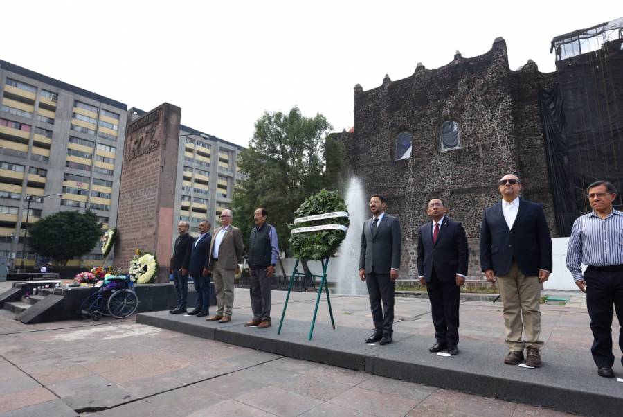 Martí Batres conmemora los 55 años de la masacre de Tlatelolco