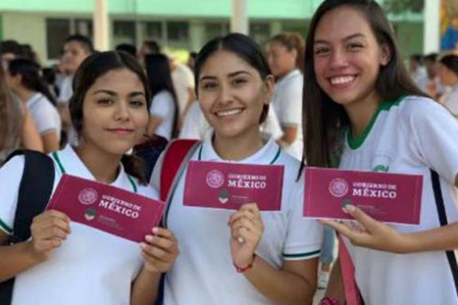Atiende SEP a más de 10 millones de estudiantes con becas y presupuesto directo