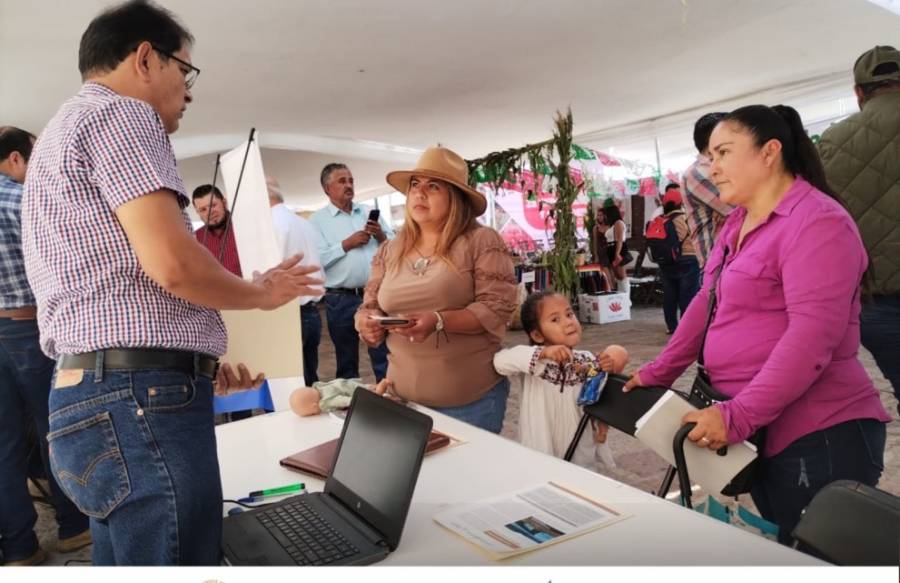 Conagua fortalece apoyo a usuarios con módulos de atención en comunidades potosinas