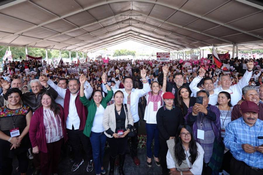 Sheinbaum firma acuerdo de unidad en Tlaxcala