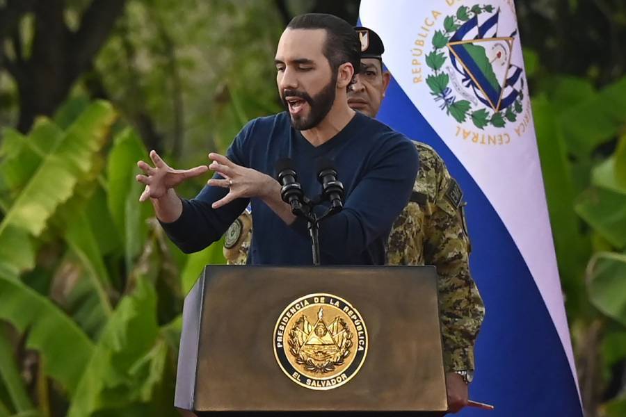 La campaña electoral arranca en El Salvador con Bukele de favorito