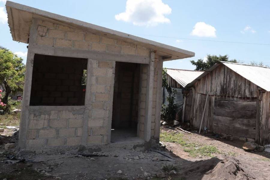 Atiende Sedesol a 160 familias del Papaloapan al mejorar sus viviendas