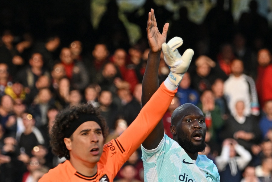 Nuevo rev&eacute;s para Guillermo Ochoa y el Salernitana en la serie A