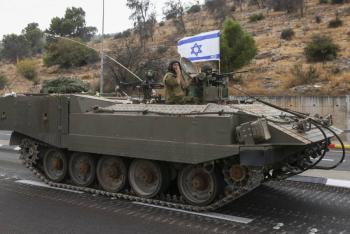 Israel retoma el control de su frontera con Gaza