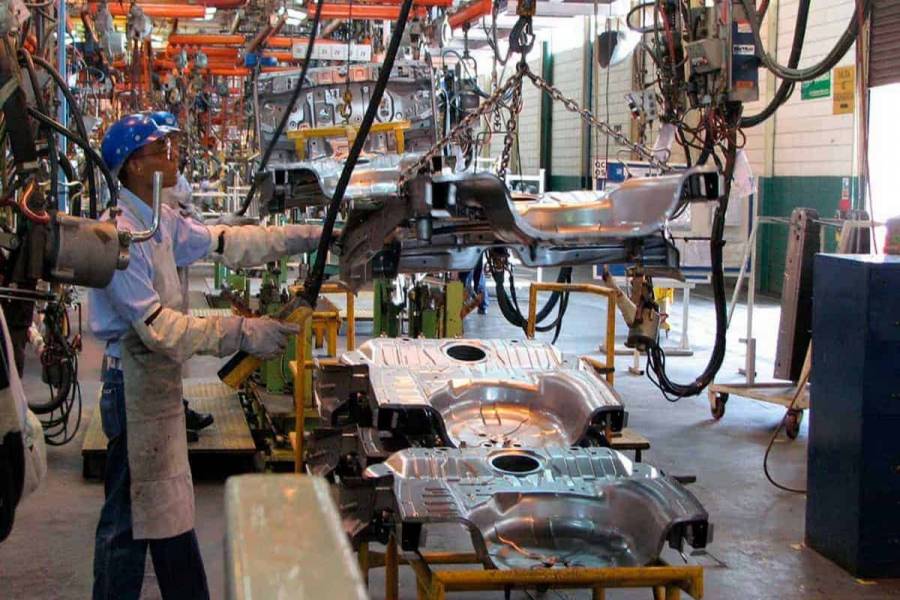 Se acent&uacute;a dinamismo de la actividad industrial en M&eacute;xico