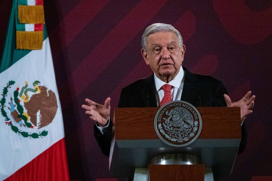 AMLO pide denunciar malas prácticas y corrupción