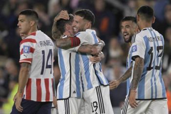 Argentina vence a Paraguay y sigue su marcha perfecta en las eliminatorias