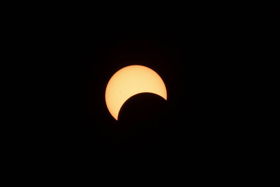 Eclipse maravilla con su 